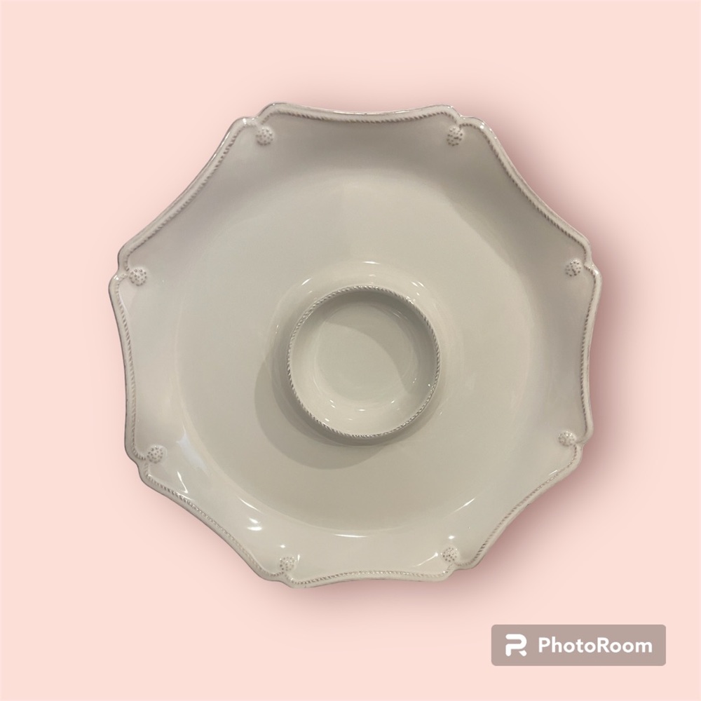 Juliska Berry & Thread Hostess Serving Round Tray Dip Whitewash